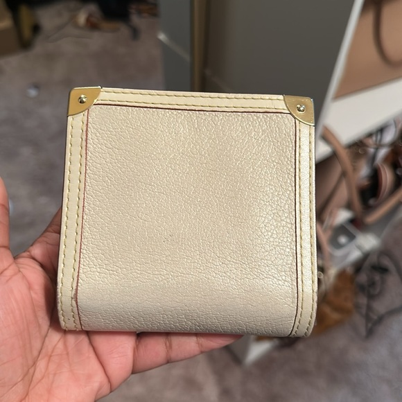 Louis Vuitton Suhali Compact Wallet - Picture 3 of 12